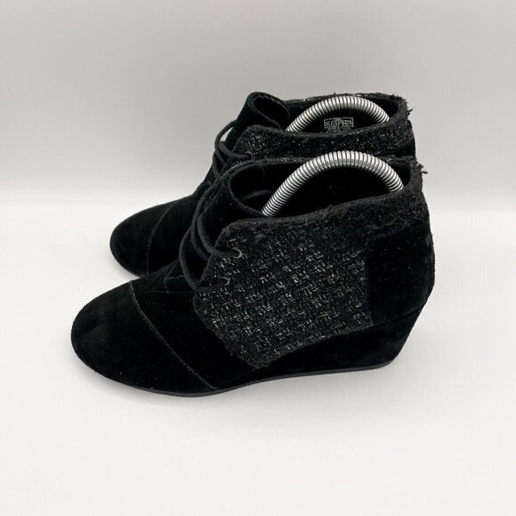 Toms Womens Kala Wedge Ankle Booties Black Suede Size 8.5 Lace Up - Picture 10 of 11